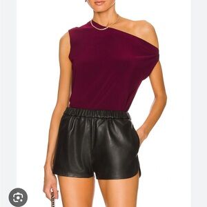NWOT REVOLVE NORMA KAMALI DROP SHOULDER TOP PLUM/MAROON OFF THE SHOULDER